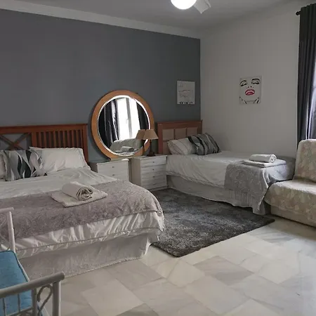 Large 2 Bed Puerto Banus Marina Private Parking * Marbella