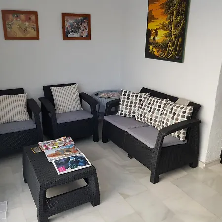 Apartment Large 2 Bed Puerto Banus Marina Private Parking Marbella